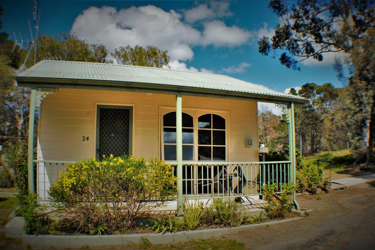 cabin24-005