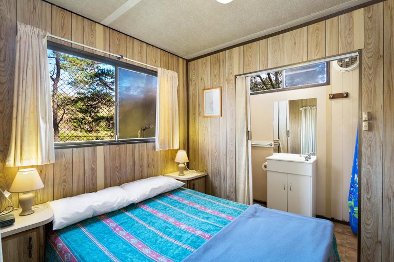 Cabin22-003